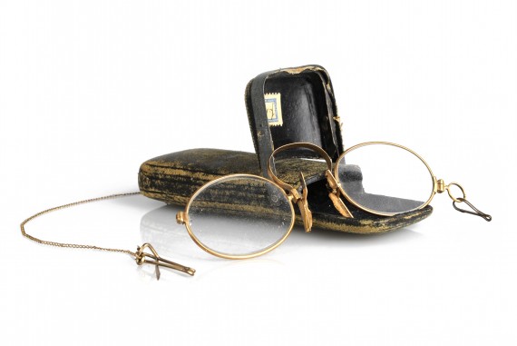 Lorgnon pince nez